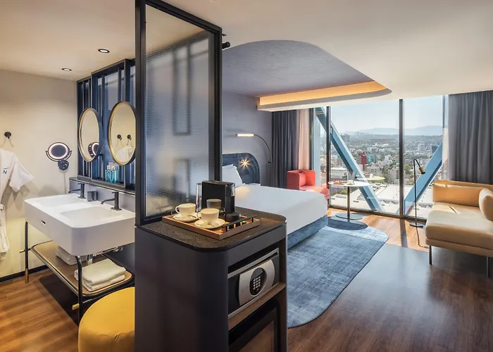 Novotel Toreo 4*
