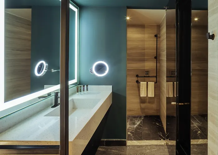 Hotel Novotel Toreo 4*